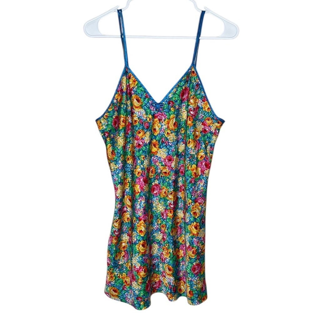 Vintage Val Mode Blue Floral Silky Negligee Nightgown Lingerie Size Medium